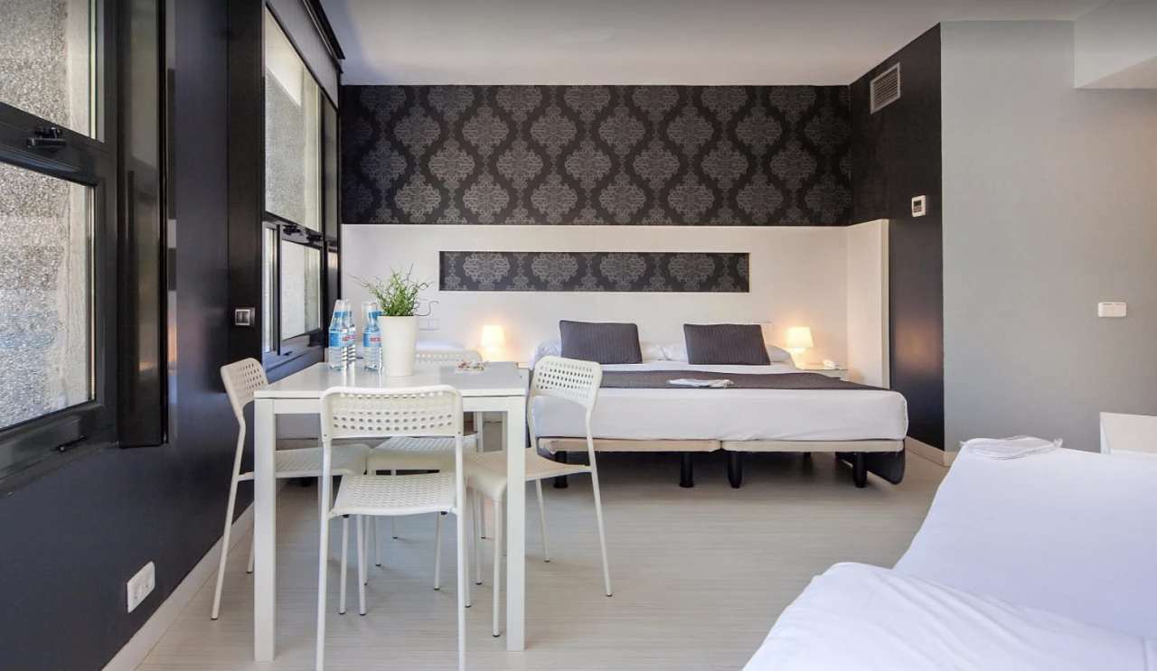 Barna House Hotel